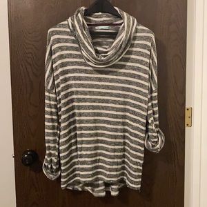 Long sleeve turtle neck